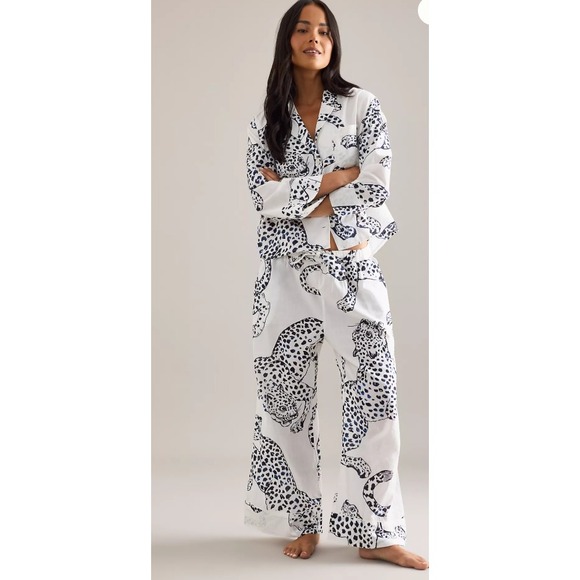 Desmond & Dempsey Other - Desmond & Dempsey Jaguar Boxy Shirt & Wide-Leg Trousers Pyjama Set